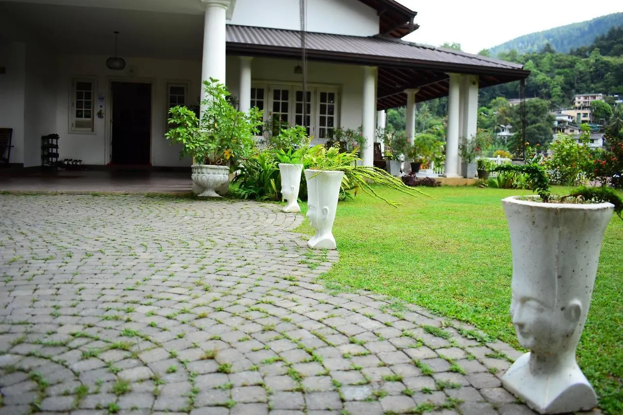 Bed & Breakfast Notting Hill Country House Tennekumbura