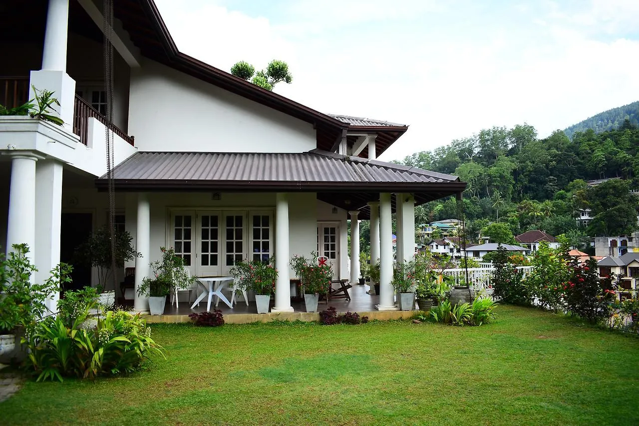 Bed & Breakfast Notting Hill Country House Tennekumbura